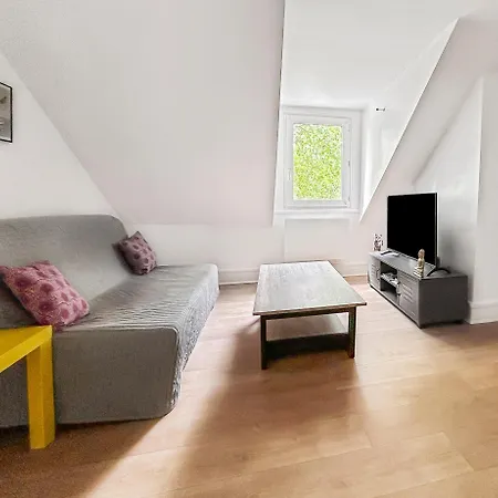 Apartment - Vue Parc- Proche Transports Tours