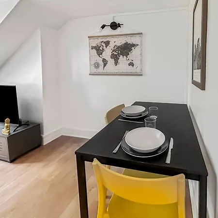 Apartment - Vue Parc- Proche Transports