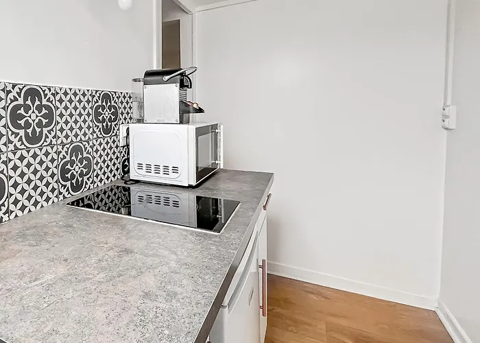 - Vue Parc- Proche Transports * Тур